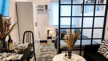 1 bedroom, iron/ironing board, free WiFi, bed sheets