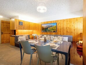 Dining - Beautiful apartment for 4 people with WIFI and TV (Madesimo)