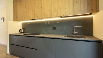 Mikrowelle, Geschirrspüler