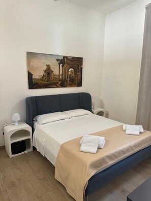 1 bedroom, WiFi - One Bedroom Apartment (Roma)