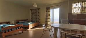 Standard Studio, Balcony, Sea View | Free WiFi - Magic Ionian Apartments & Rooms (Himarë)