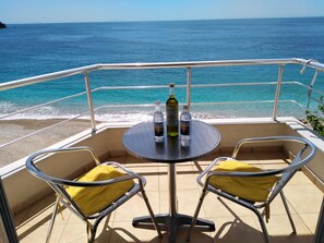Standard Studio, Balcony, Sea View | Terrace/patio - Magic Ionian Apartments & Rooms (Himarë)