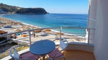 Chambre Double Standard, balcon, vue mer | Terrasse/Patio