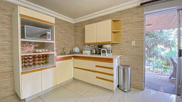Classic Apartment | 2 bedrooms, free WiFi