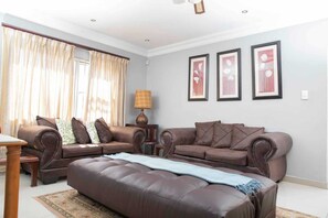 Free WiFi - Afropolitan Guest Lodge  (Randburg)