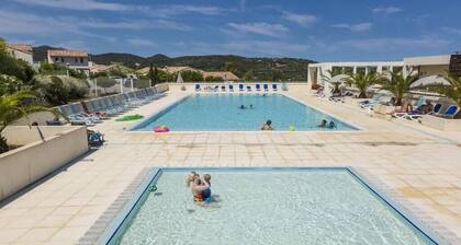 Charming Villa 4 pers swimming pool terrace 600 m from the beach