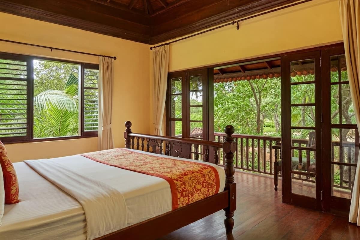 Deluxe Room, Balcony, Lagoon View