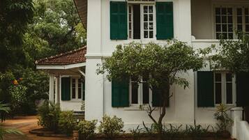 Deluxe Room, Balcony, Lagoon View