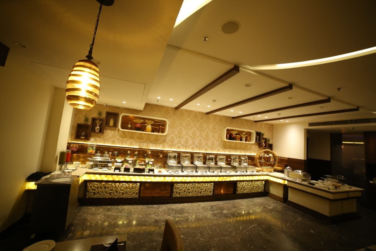Daily buffet breakfast for a fee