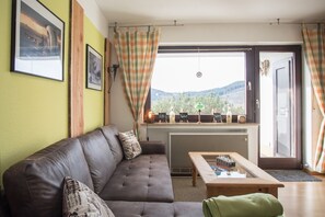 Apartment | Living room