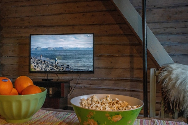 Cabin, 2 Bedrooms, Terrace, Garden View | Room amenity