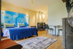 1 bedroom, Internet - When heritage, art and well-being meet (CANDES SAINT MARTIN)