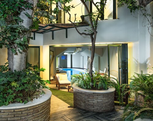 Kallimarmaro Residence, Villa