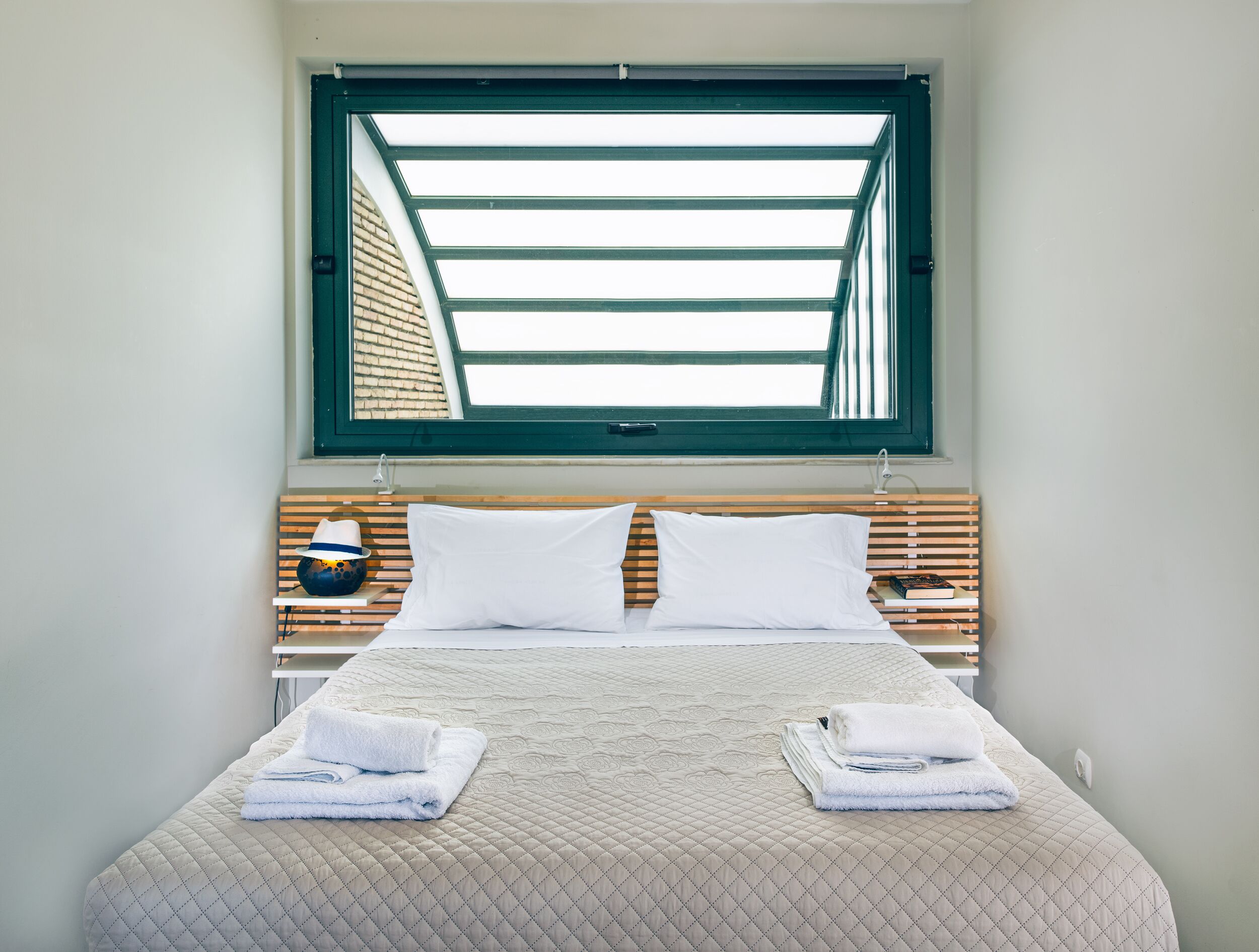 4 bedrooms, iron/ironing board, travel crib, free WiFi