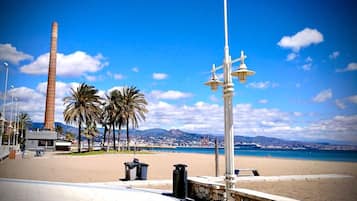 Platja a a prop