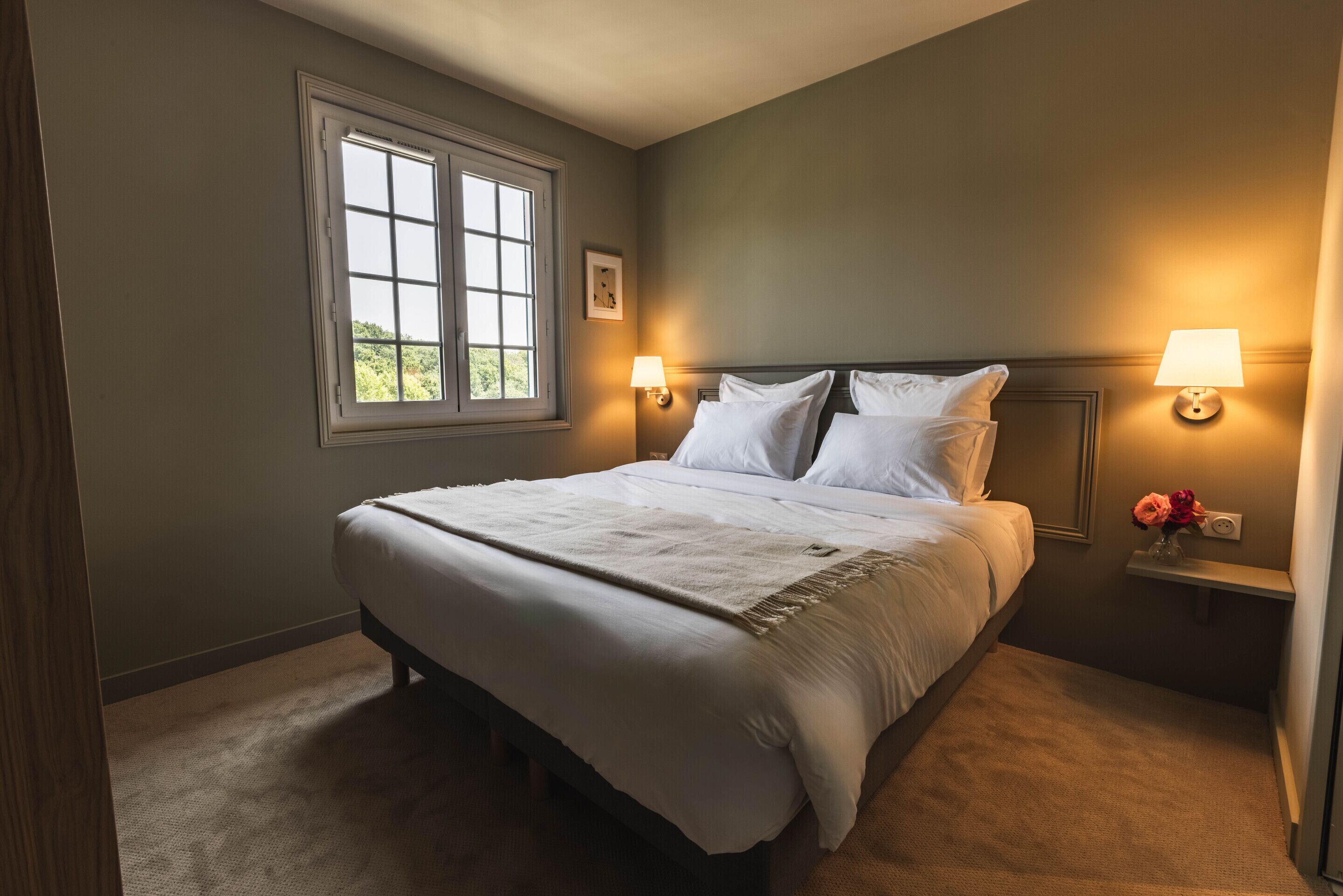 Chambre Supérieure Double ou avec lits jumeaux, salle de bains attenante | Fer et planche à repasser, Wi-Fi gratuit