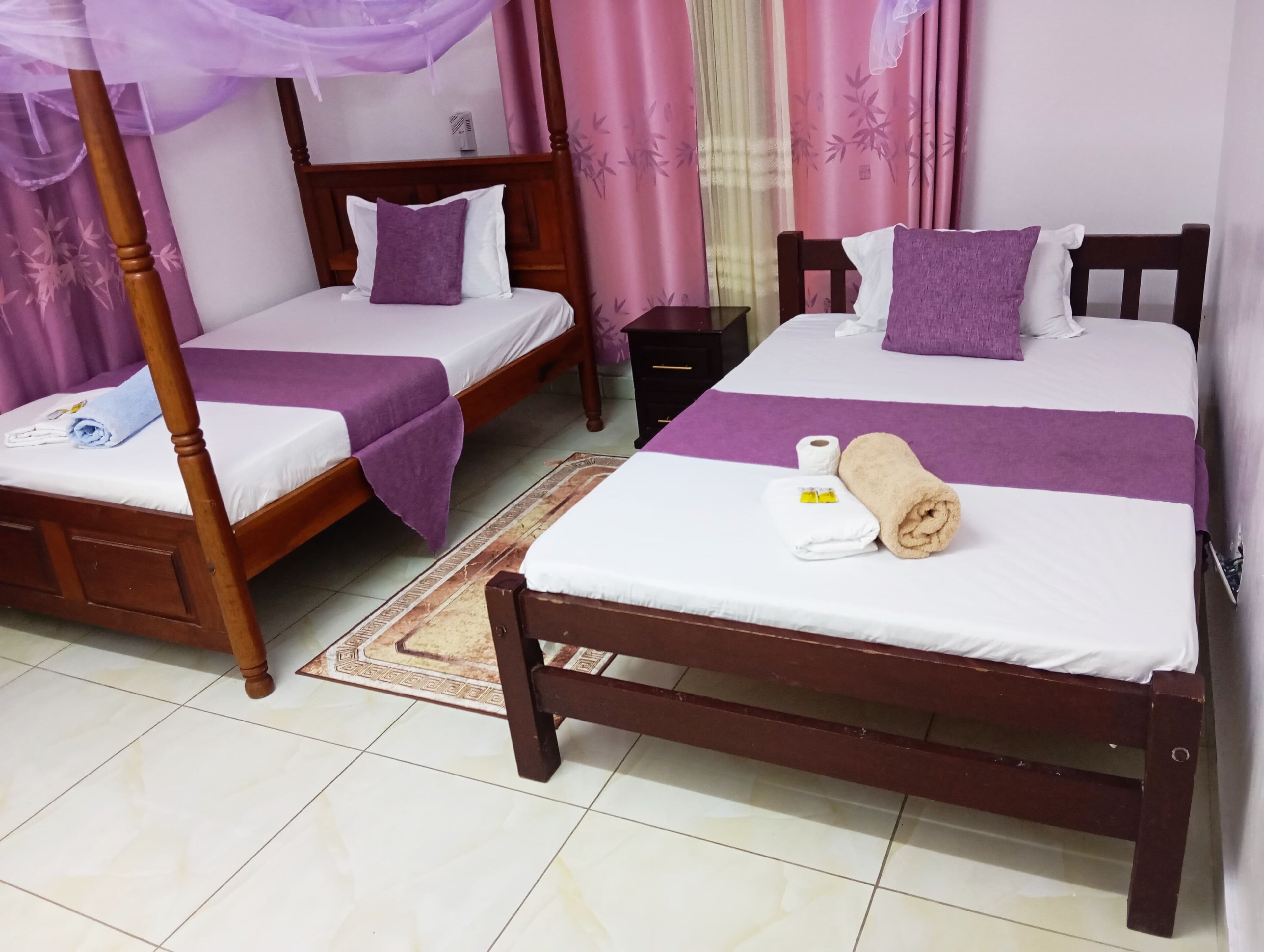 Appartement familial, balcon, vue sur la ville | 2 chambres, décor unique, ameublement unique, accès au Wi-Fi (inclus)