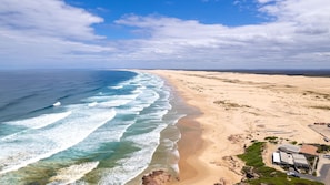 Beach nearby - 8 Ocean Avenue - Ocean Escape, Wi-Fi, views and Aircon (Anna Bay)
