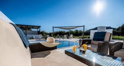 Vigla Kiotari - a stunning villa ideally situated next to the magnificent Kiotari Beach.