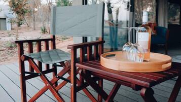 Chambre Luxe Double ou avec lits jumeaux | Coffres-forts dans les chambres, Wi-Fi gratuit, draps fournis