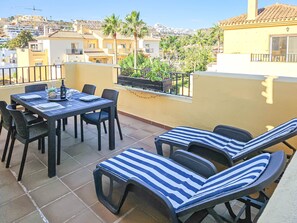 Outdoor dining - Gorgeous penthouse apt Noria Azul La Cala de Mijas (La Cala de Mijas)