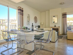 Dining - Gorgeous penthouse apt Noria Azul La Cala de Mijas (La Cala de Mijas)