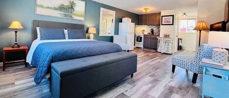 Desk, iron/ironing board, free WiFi, bed sheets