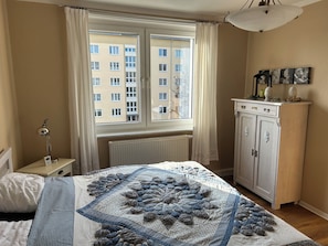 1 bedroom, iron/ironing board, WiFi, bed sheets - Beautiful 2-room apartment (Radebeul)