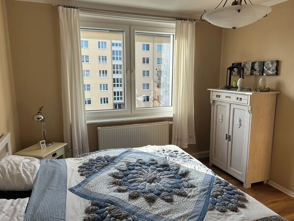 1 bedroom, iron/ironing board, WiFi, bed sheets