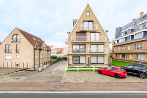 Exterior - 1 bedroom accommodation in OOSTDUINKERKE (OOSTDUINKERKE)