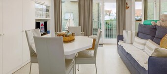 1 bedroom accommodation in OOSTDUINKERKE