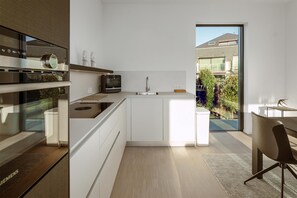 Fridge, microwave, coffee/tea maker, electric kettle