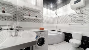 Leilighet – standard, byutsikt | Bad
