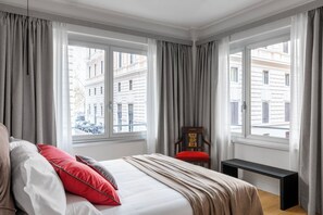 3 Schlafzimmer, Zimmersafe, Schreibtisch, Bügeleisen/Bügelbrett