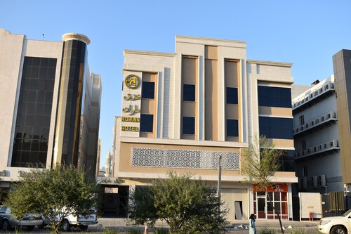 How inn Hotel