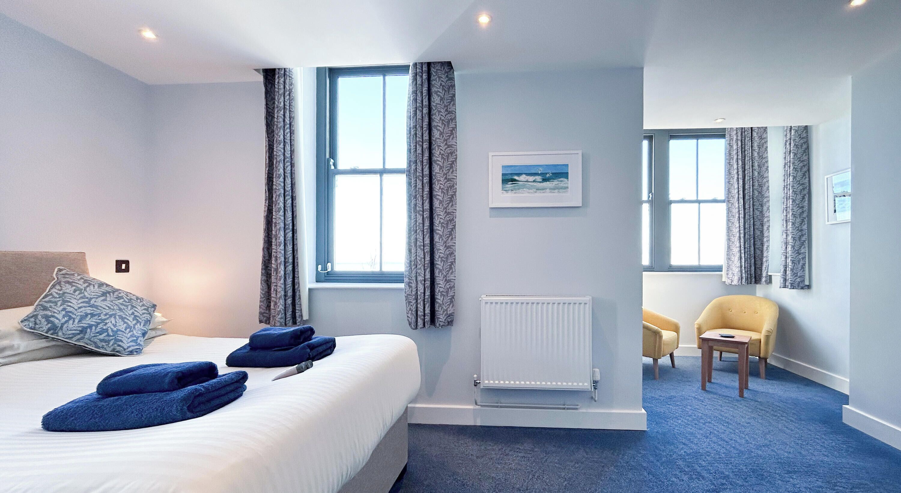 Deluxe Double Room, Sea View | Free WiFi, bed sheets