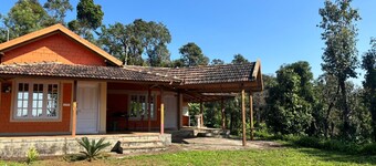 Serene 2-bedroom estate in Somvarpet with stunning views