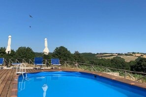 Outdoor pool - Super Double Family Room with 4 Single Beds with Private Bathroom (Radicondoli)