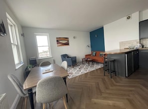 TV - Margate uninterrupted sea views (Margate)
