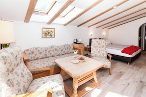 Superior Double Room | Individually decorated, individually furnished, free WiFi - Hotel Effland (Bayrischzell)