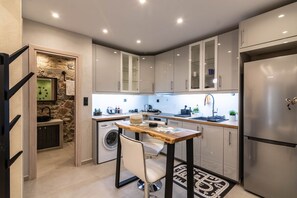Apartment - Downtown Cozy Studio in Exarchia (Athens)