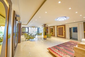 Restaurant - Shiv Rudraksh Resort - Near Assi Ghat (Varanasi)