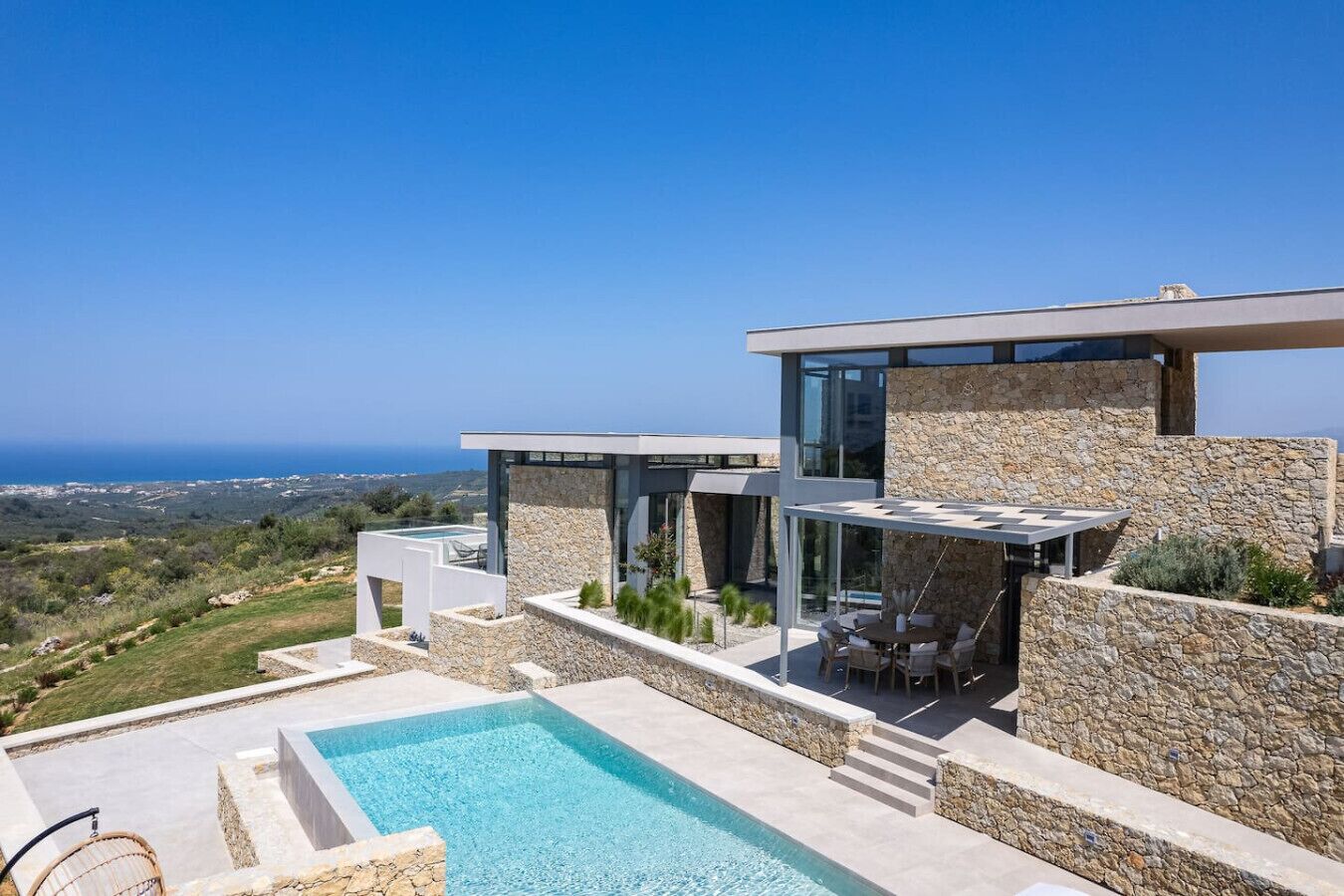 Indendørs pool, opvarmet pool