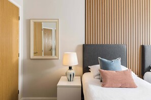 2 Schlafzimmer, Bügeleisen/Bügelbrett, Reisekinderbett, WLAN