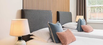 Modern | 2 Bed | Chestnut Court Leamington Spa