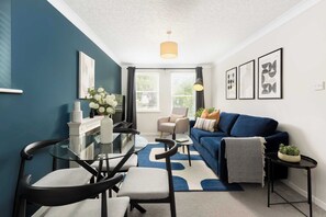 TV, fireplace, offices