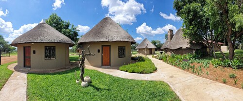 Buffelkraal Safaris