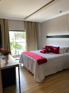 Suite (Master)