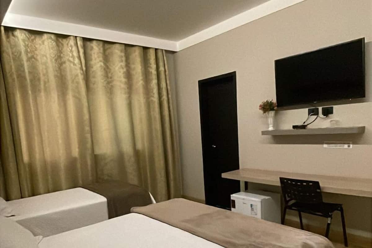 Laptop workspace, WiFi (free), bed sheets