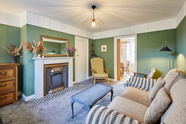 Cheviot Street, Wooler - Host & Stay